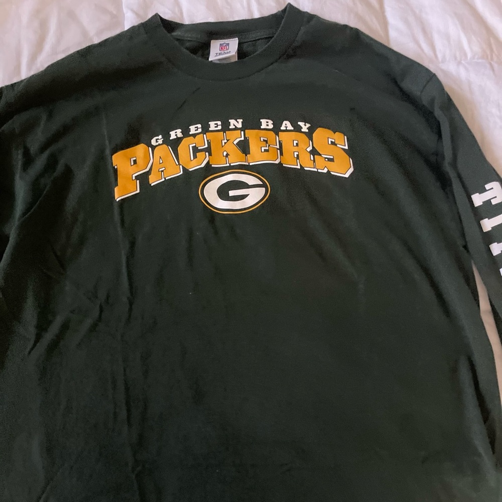 Green Bay Packers long sleeve shirt-M XL-smoke/petfree home-no stains,rips,tears